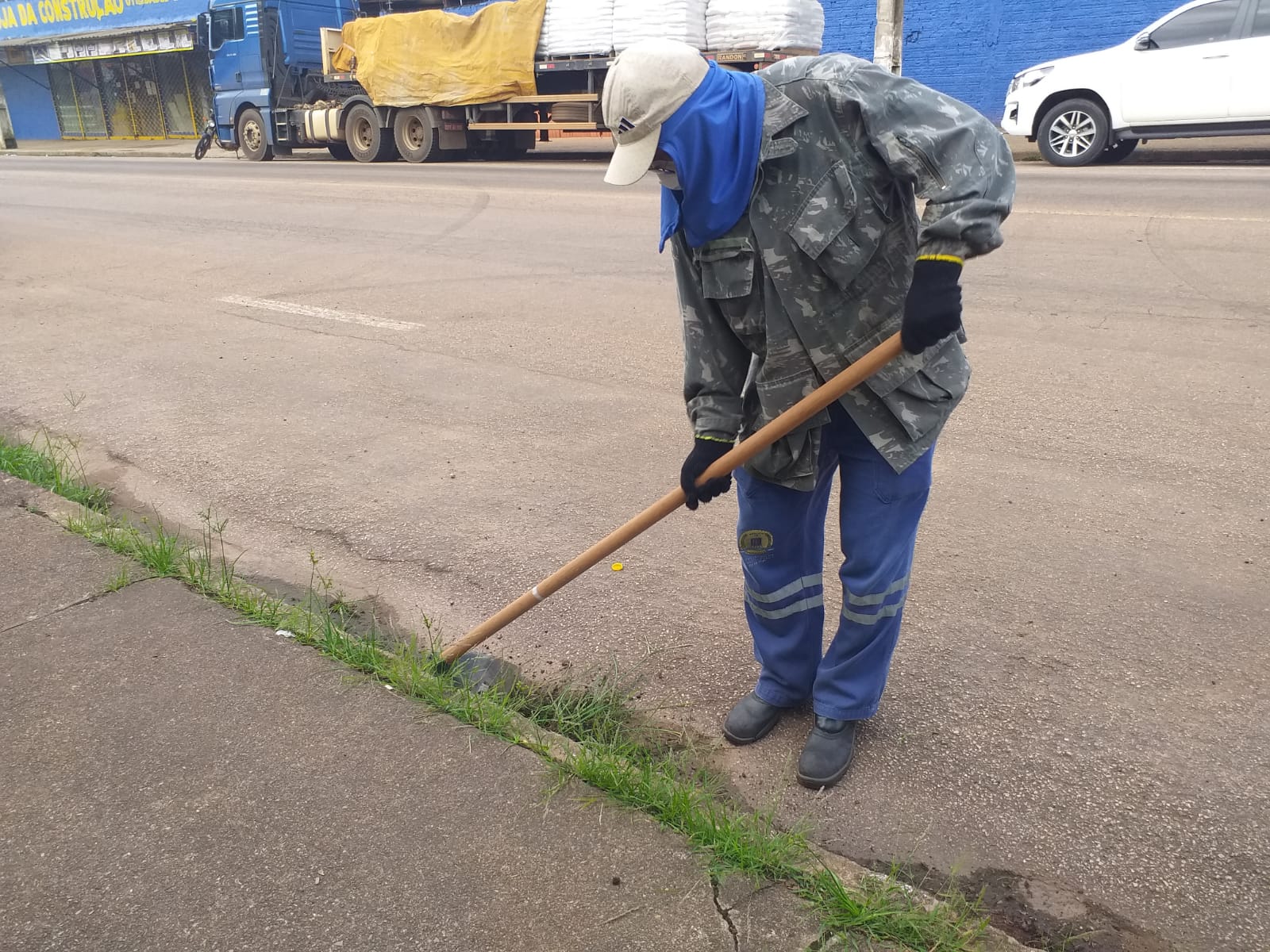 Esta semana o mutirão beneficiou os moradores da Vila Tupi